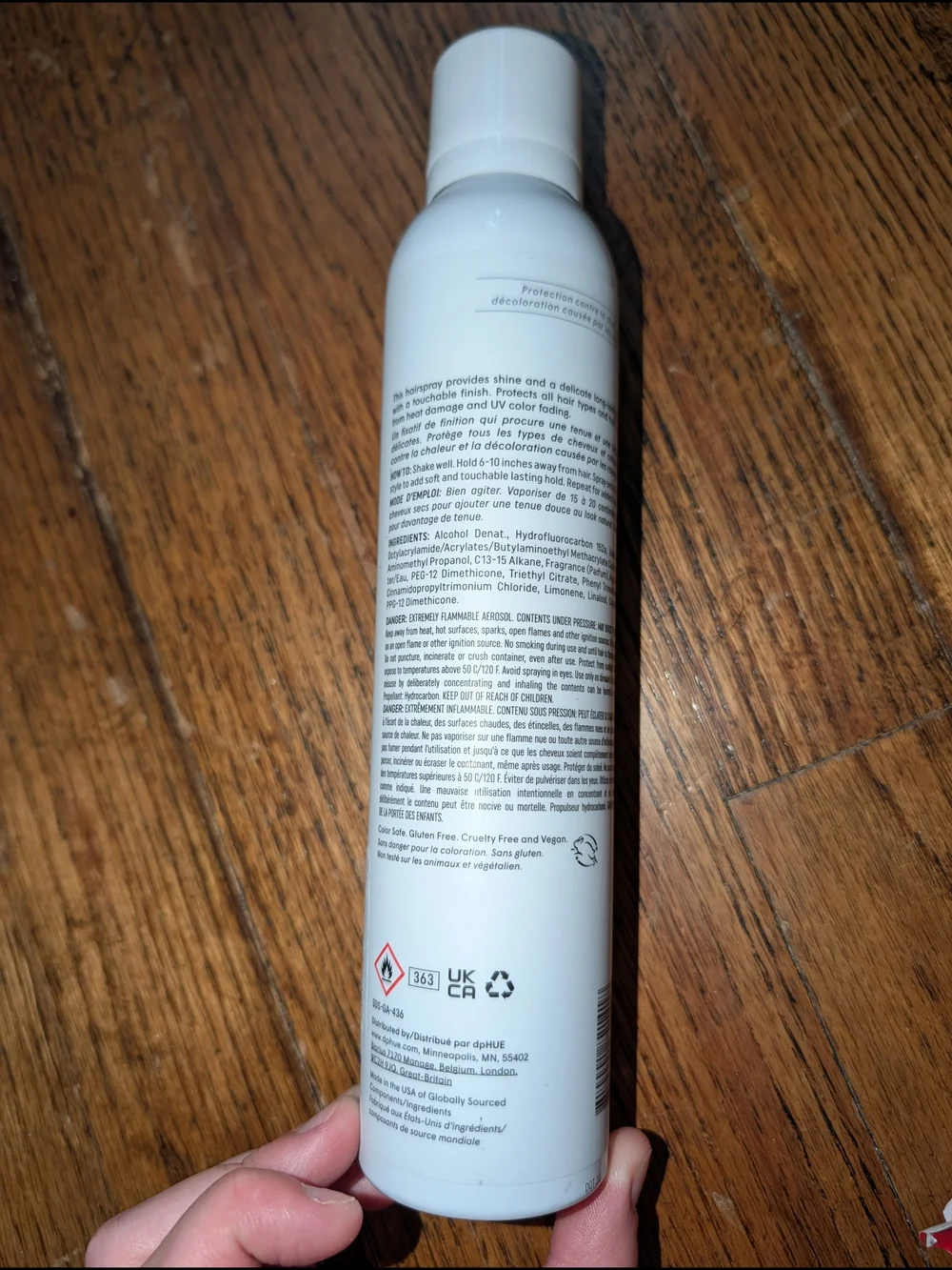 HUE Color Fresh Touchable Hairspray — White